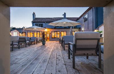 The Hideaway Retreat thumbnail 1