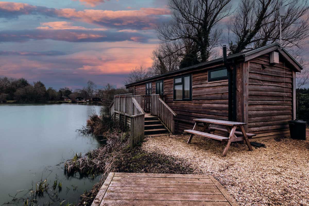 Cosy Cedar at Woodlakes Park